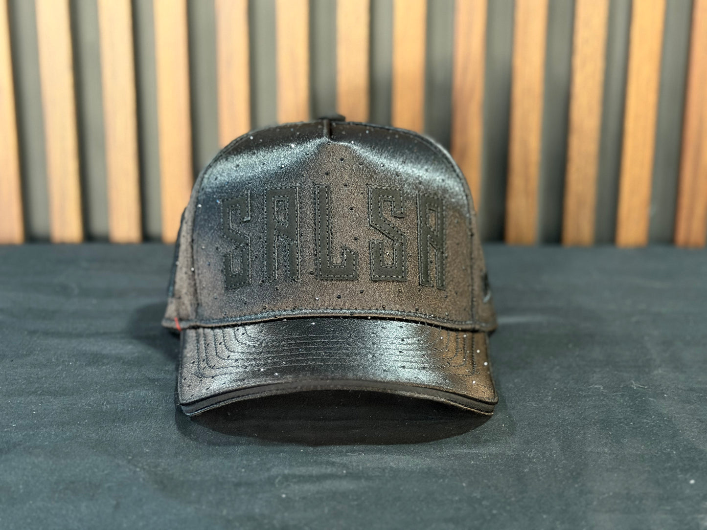 Gorra "Luxury Edition" Negro Brillante